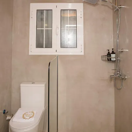 Nyaraló Anax Ájoi Theódori