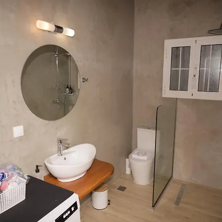 Anax * Άγιοι Θεόδωροι