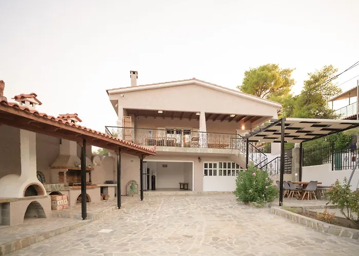 Anax Agioi Theodoroi (Corinthia)