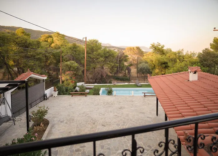 Anax * Agioi Theodoroi (Corinthia)