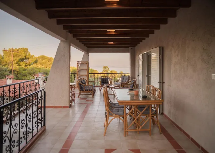 Vakantiehuis Anax Agioi Theodoroi (Corinthia)