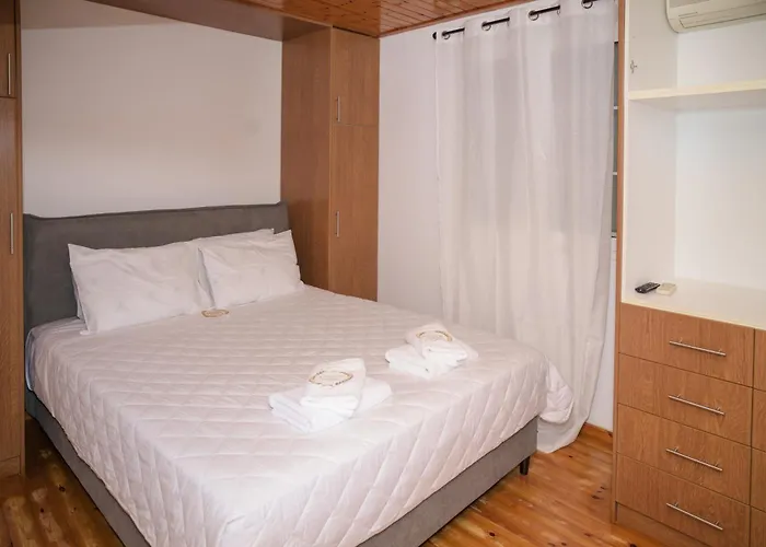 Anax * Agioi Theodoroi (Corinthia)